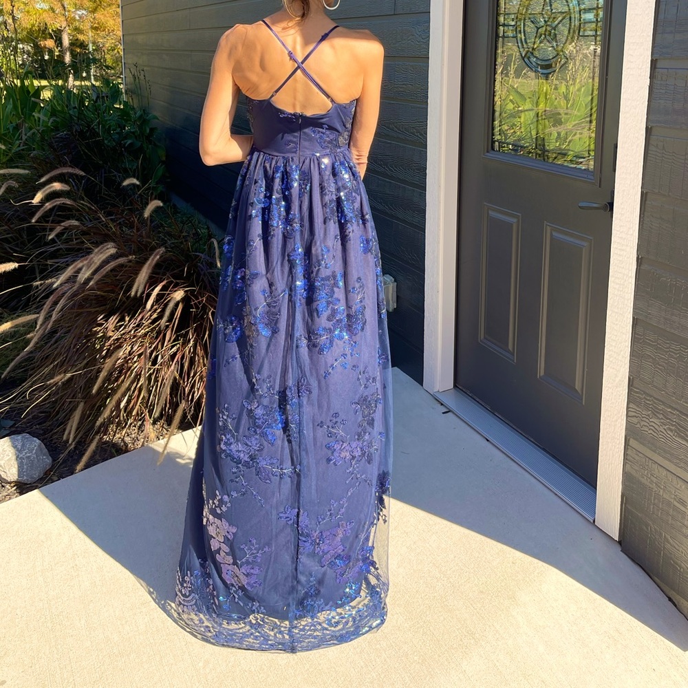 Absolutely beautiful dress! Brand:Southern fried chics, lace overlay, size XS - Picture 1 of 3